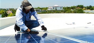 Solar Installation World Facts - PV Green Card